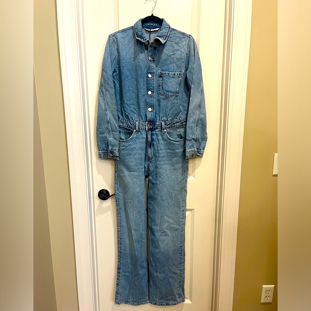 Zara long sleeve denim jumpsuit. Size medium. New with tags.